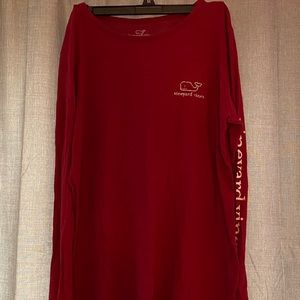 Vineyard vines long sleeve loose top